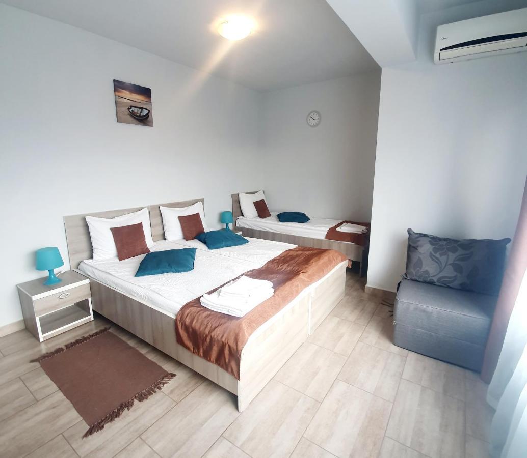 Sunny Family Vila Constanta Exterior photo